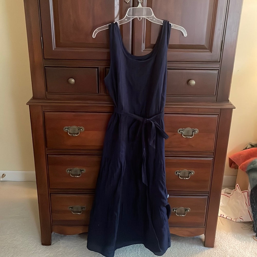Talbots 14 navy tiered peasant skirt dress with tie. Fully lined very comfy.